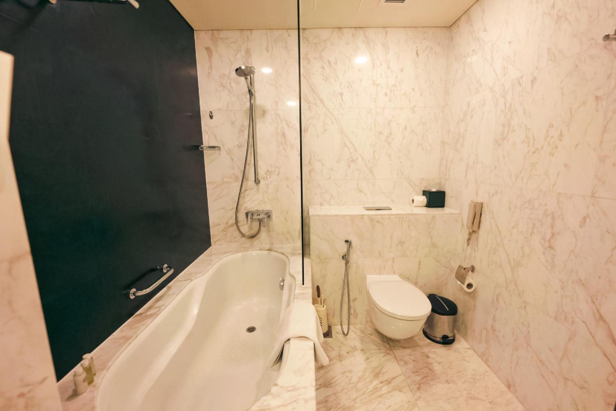 Emaar Fashion Avenue One Bedroom - Formerly Address Dubai Mall Four Apple Holiday Homes Luaran gambar