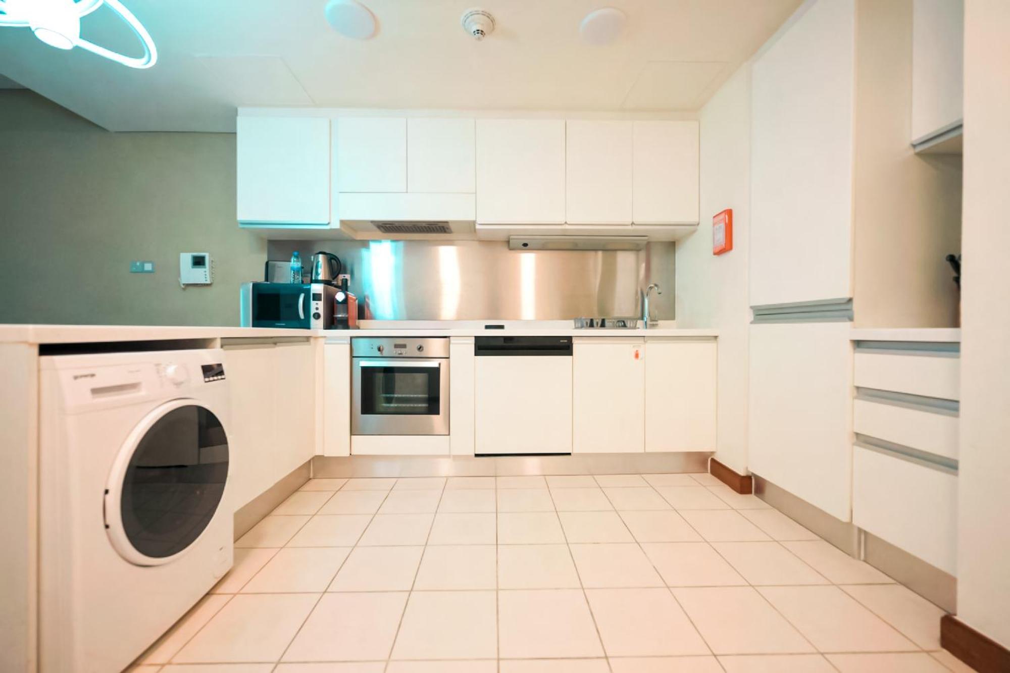 Emaar Fashion Avenue One Bedroom - Formerly Address Dubai Mall Four Apple Holiday Homes Luaran gambar